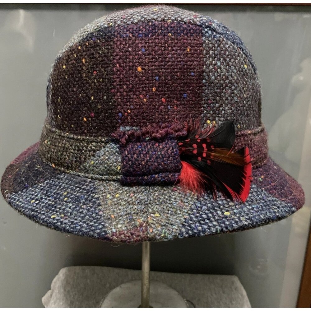 Hanna Hats Of Donegal Town Ireland 100% Pure Wool Tweed Feather Accented Medium